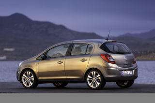 Opel Corsa 2011 - wersja 5-cio drzwiowa