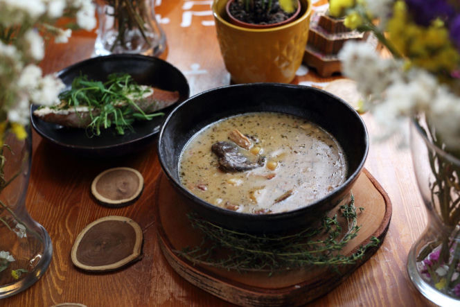 Barszcz biały na zakwasie 900ml - 69 zł