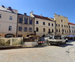 Remont Rynku w Tarnowie przedłuża się
