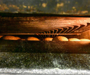 Ostatnia noc w piekarni, ostatnia wigilia z chlebem od Reczyńskich