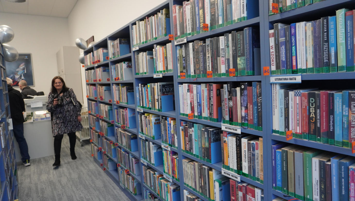 Kosmiczna biblioteka przeniosła się w nowe miejsce. Jak teraz wygląda? Byliśmy w środku