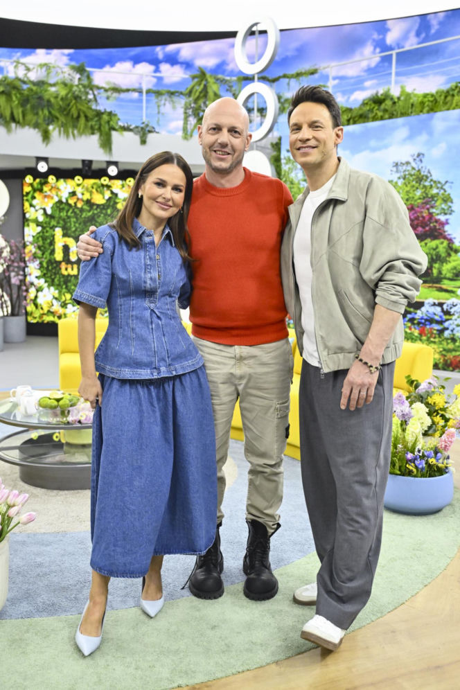 Total look rodem z lat 80. wraca do łask. Zobacz, jak noszą go Paulina Sykut-Jeżyna i Katarzyna Sokołowska