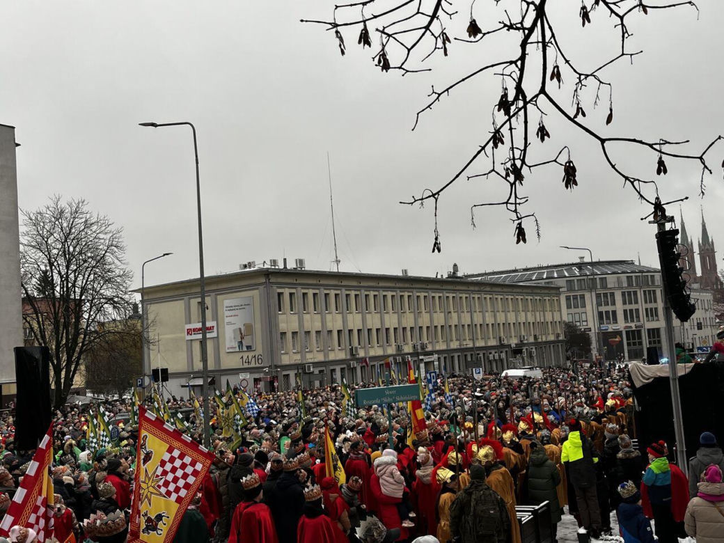 Orszak Trzech Króli 2025 na ulicach Białegostoku