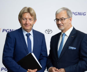 Toyota Motor Poland i PGNiG podpisały umowę. W Polsce powstanie pierwsza stacja tankowania wodorem.
