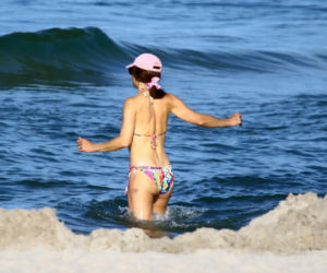Anna Czartoryska-Niemczycka na plaży