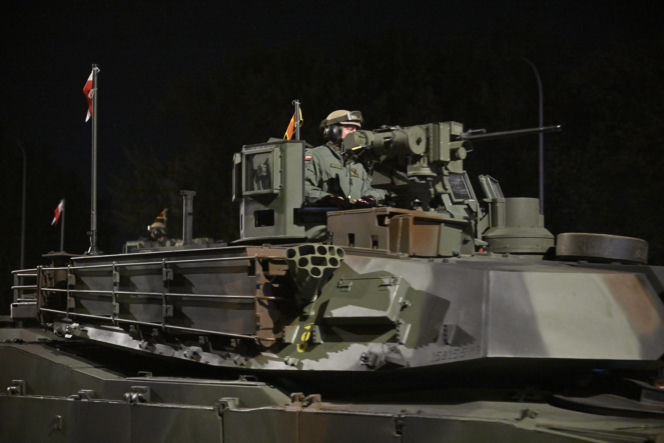 Nocna próba defilady wojskowej w Warszawie 2