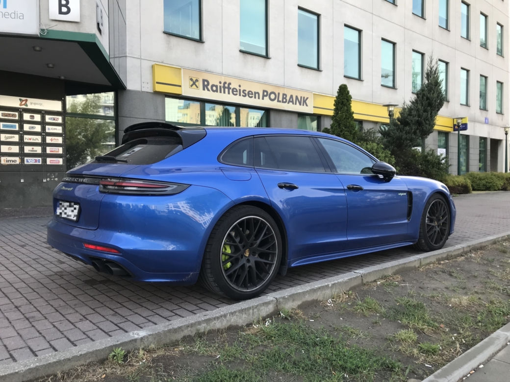 Porsche Panamera 4 E-Hybrid Sport Turismo