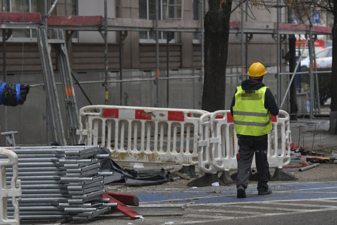 Awantura o hotel Sobieski! Chcą go pomalować na biało, konserwator zabytków protestuje
