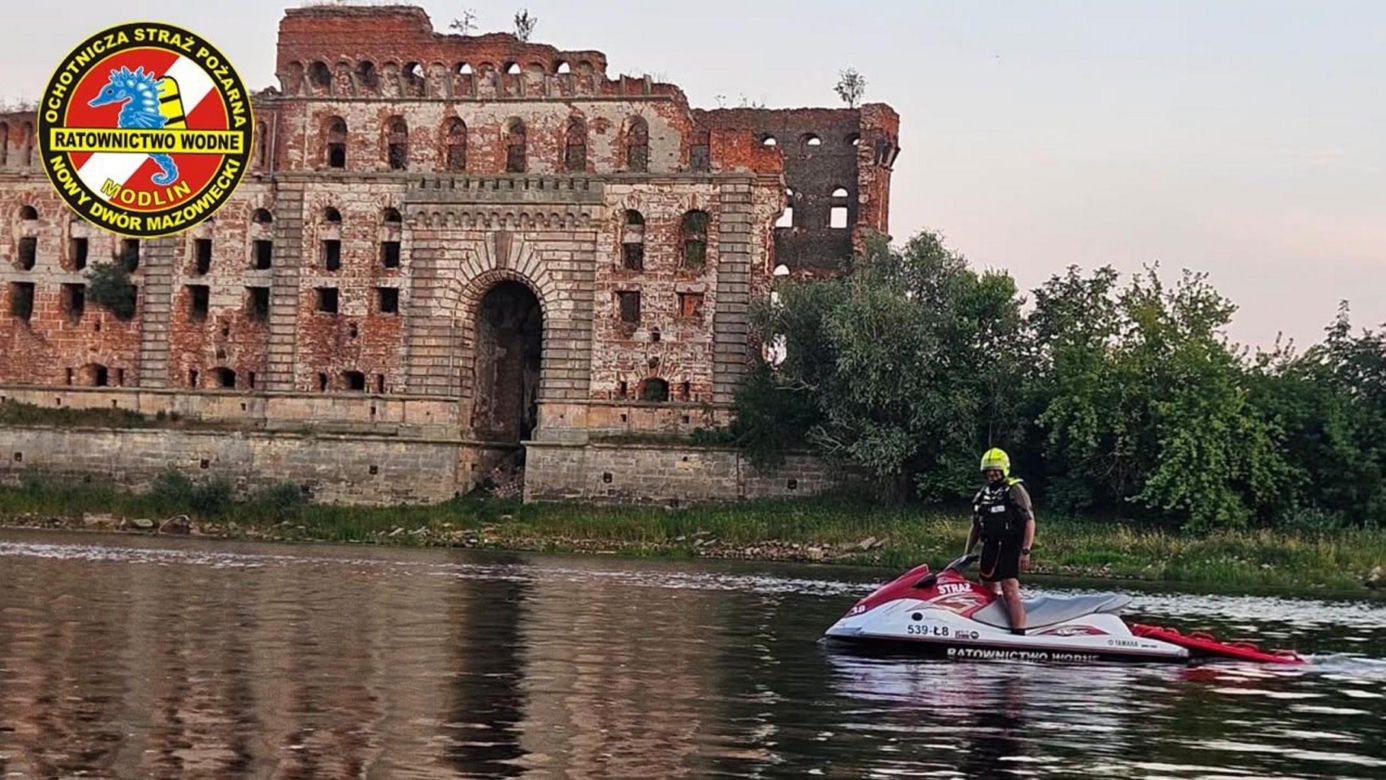 Zwłoki w Wiśle przy ujściu Narwi