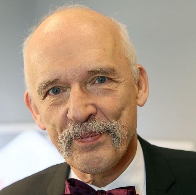 Janusz Korwin - Mikke chory psychicznie? "To przypadek, który trzeba przedstawić służbom medycznym"