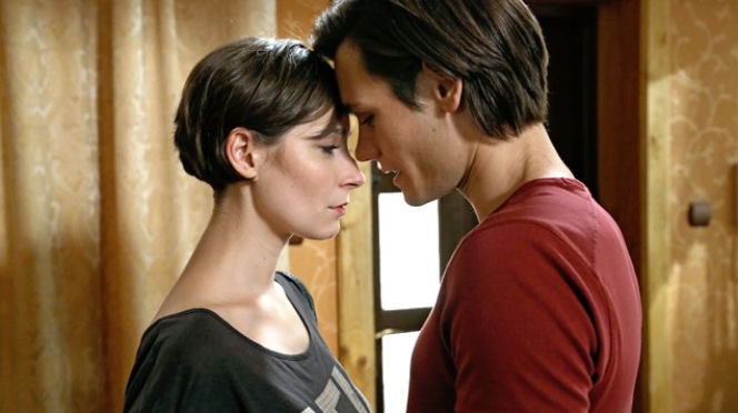 Barwy szczęścia. Bartek (Bartosz Gelner) Marlena (Magdalena Grąziowska)