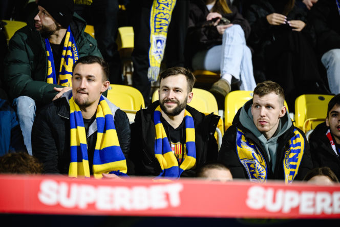 Arka Gdynia - Lechia Gdańsk: Zdjęcia kibiców z derbów Trójmiasta w ramach 23. kolejki PKO BP Ekstraklasy