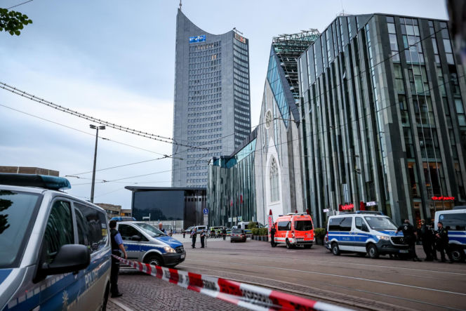 Dwoje zabitych i 80 rannych w Niemczech! Sprawca wjechał w tłum, był znany policji