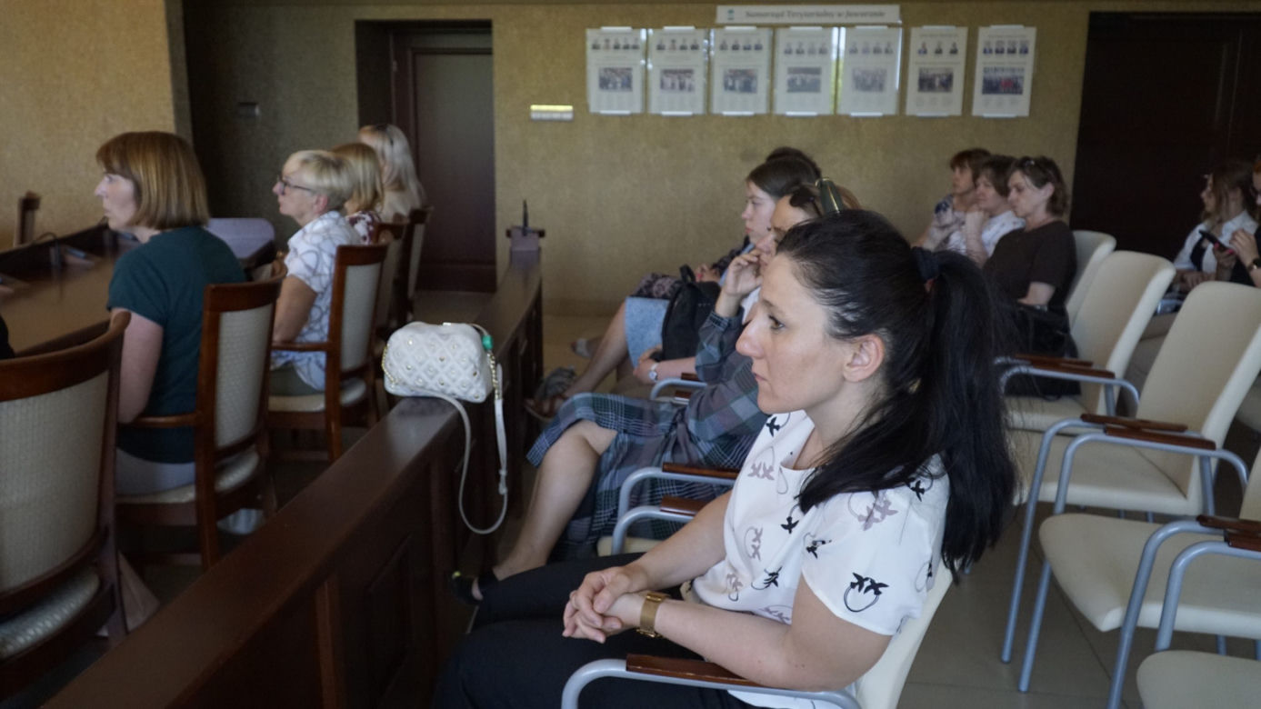Akcja "Różowa skrzyneczka" w jaworznickich szkołach