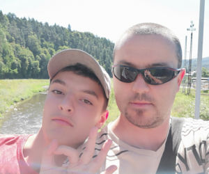 Jego życie zawaliło się z dnia na dzień. Policjant z Pabianic POTRZEBUJE POMOCY!