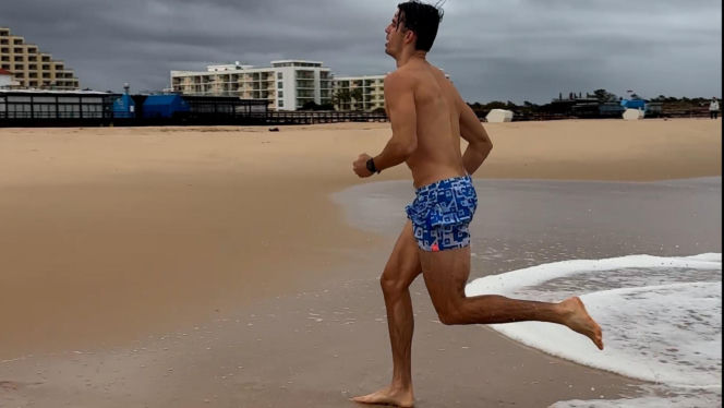 Natalia Bukowiecka i spółka w wodzie