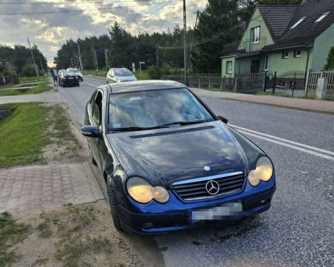 Policja. Pościg za Mercedesem