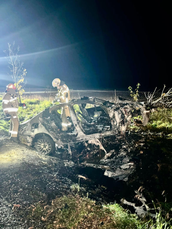 Pijany kierowca i pożar BMW na DK-63 w Suchożebrach