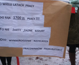 Protest przed prokuraturą w Toruniu - 20 grudnia