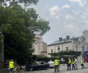 Tragiczny wypadek w Lublinie. Nie żyje pasażerka BMW, siedem osób w szpitalach