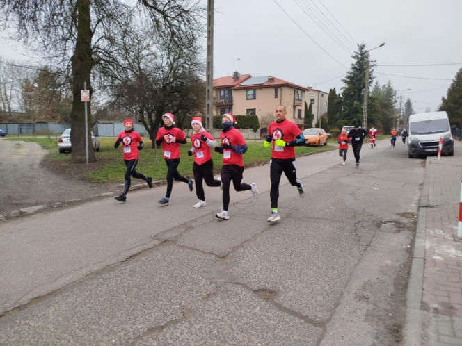 7. Charytatywny Bieg Mikołajkowy z Dwójką w Siedlcach 2025