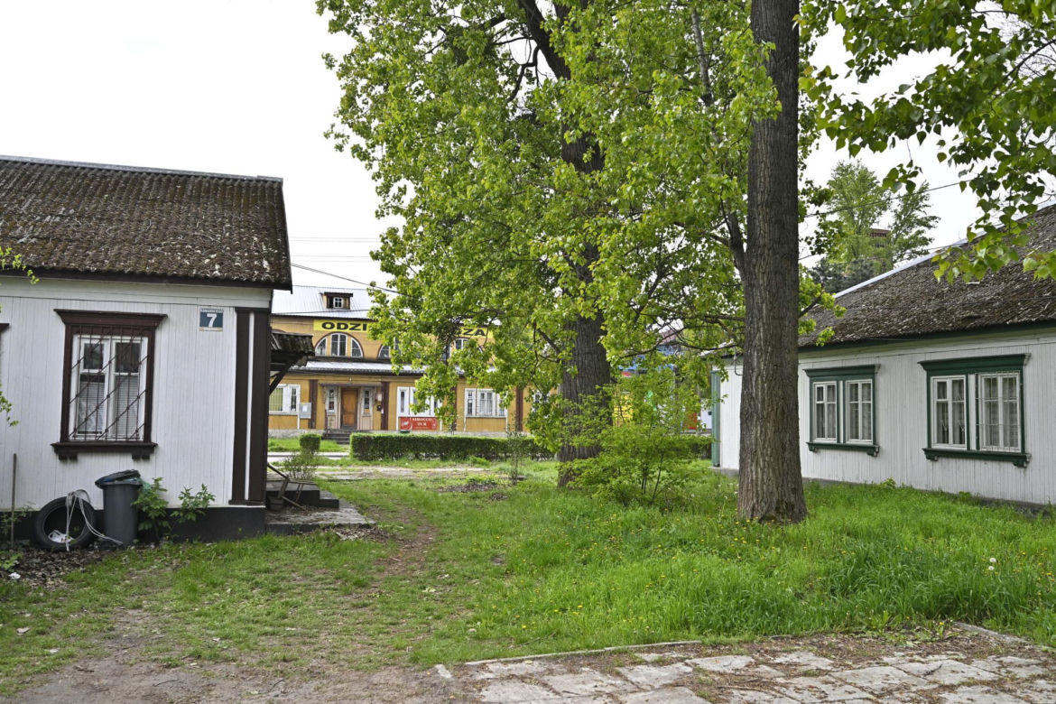 Afera z mieszkaniami na Osiedlu Przyjaźń. Dali im 17 dni na wyprowadzkę. „Niech nas spróbują wyrzucić!”