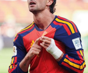 Ferran Torres balował ze piosenkarką Aną Meną