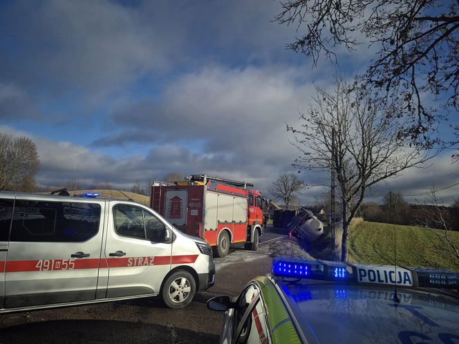 Cysterna zablokowała drogą krajową