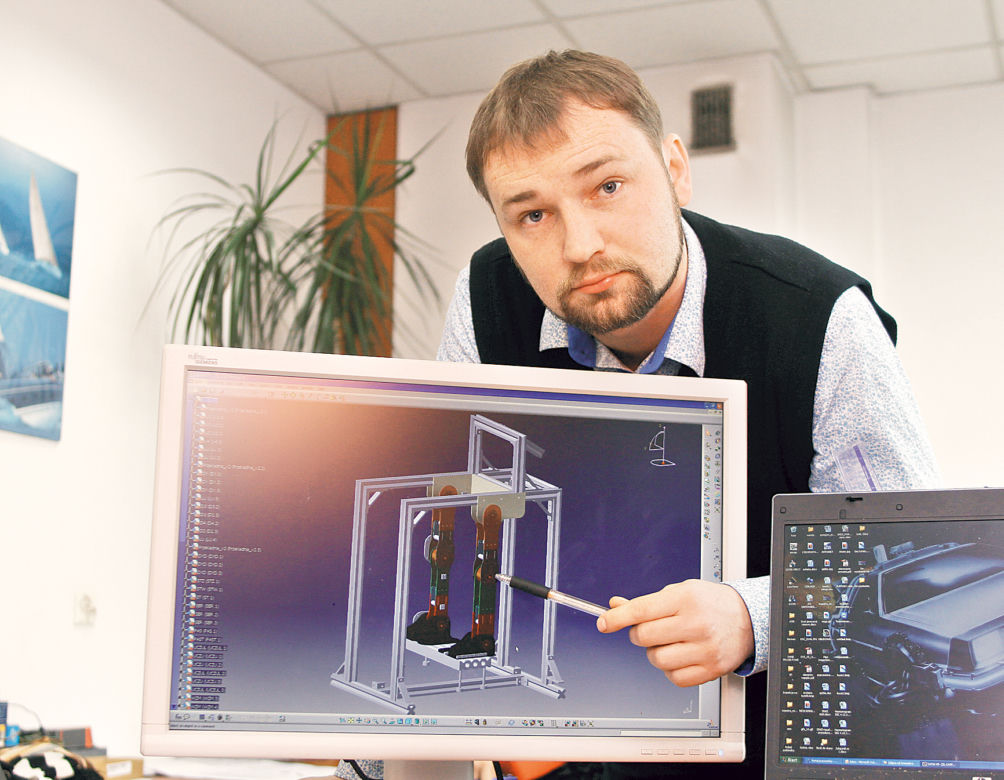 Zbudował robota żeby leczyć dzieci