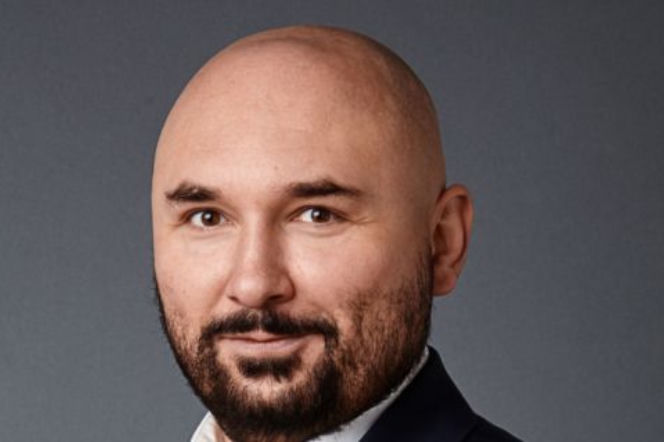 Patryk Vega
