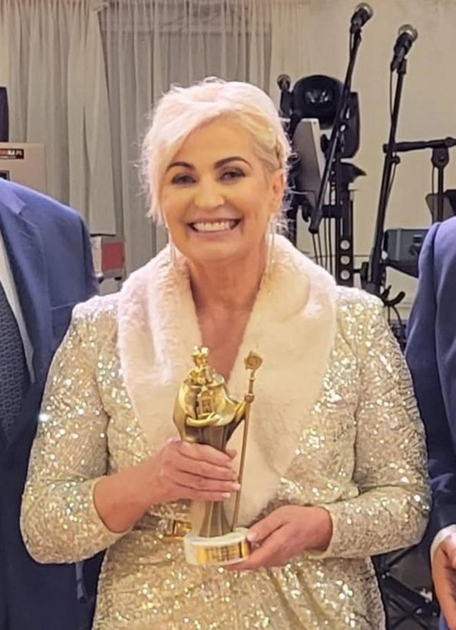 "Złota kobieta", "niosła dobro". Całe Szumowo płacze po śmierci Ireny Rupińskiej i jej wnuczka