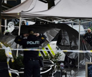 Półnagi nożownik atakował przechodniów na ulicach Oslo. Został zastrzelony 