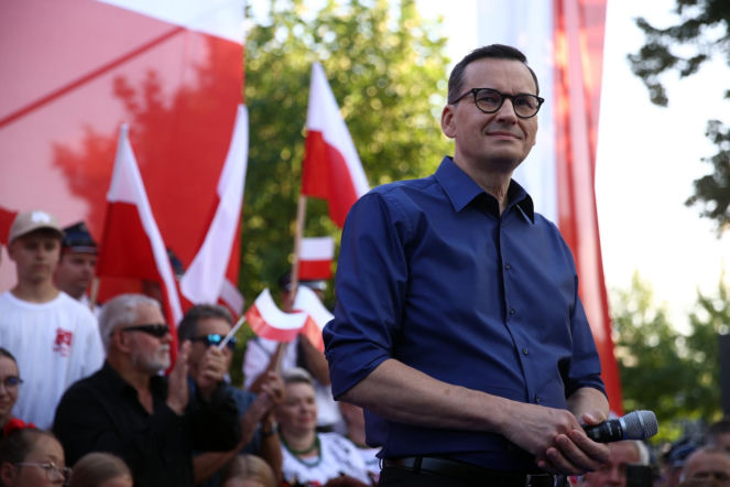 Morawiecki wyrzucony z PiS, ale nadal jest wpisany jako wiceprezes partii