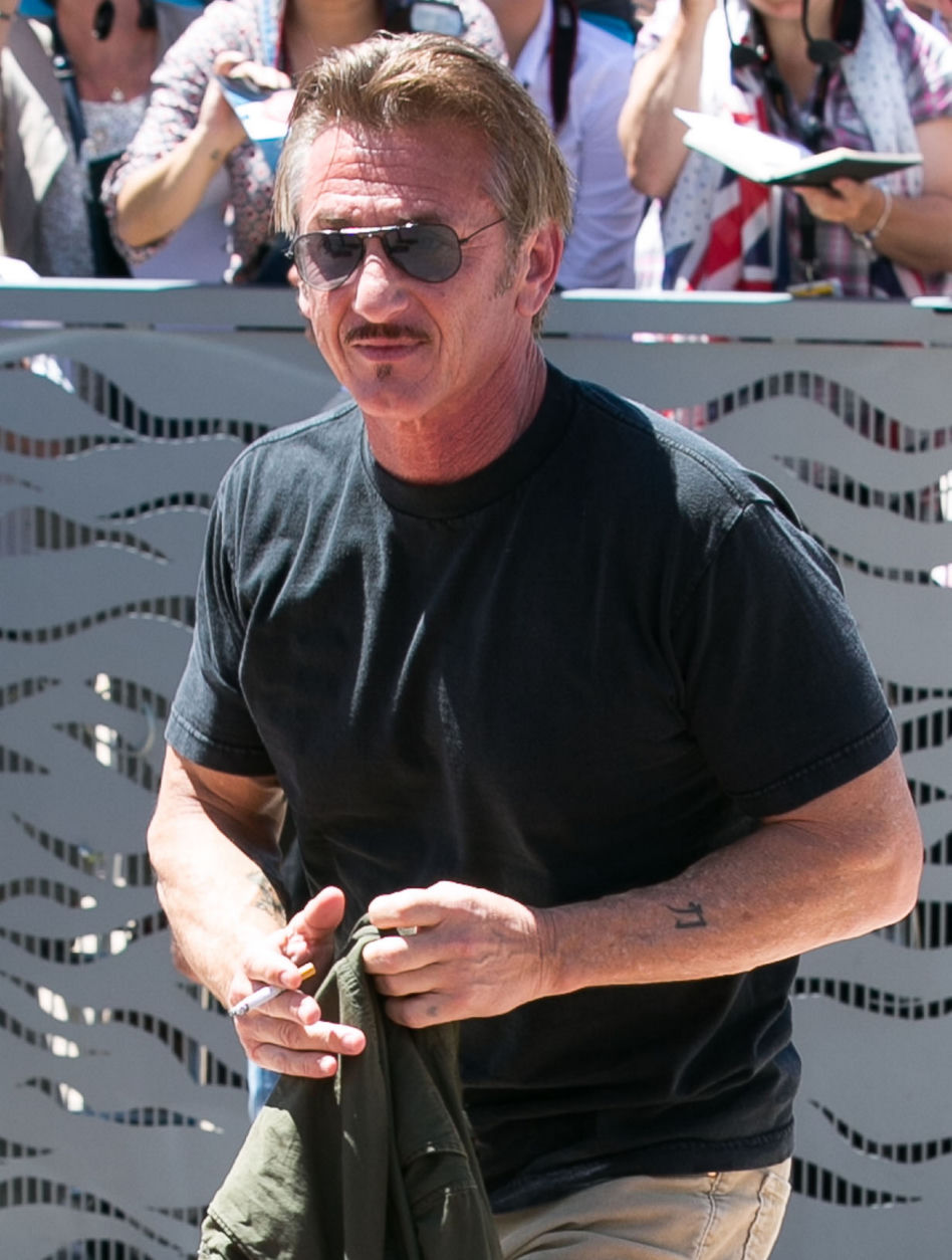 Sean Penn Hollywoodzki gwiazdor na wojnie