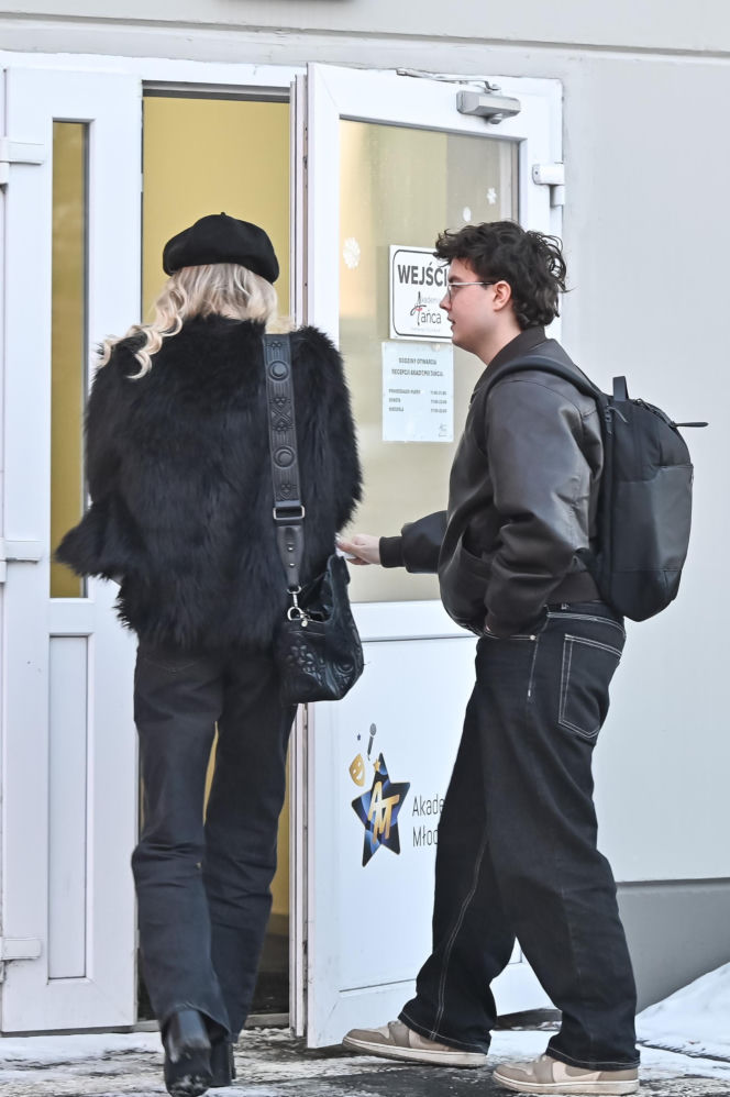 Mateusz Pawłowski, Kacper z „Rodzinki.pl” z dziewczyną przed treningiem „Tańca z Gwiazdam”