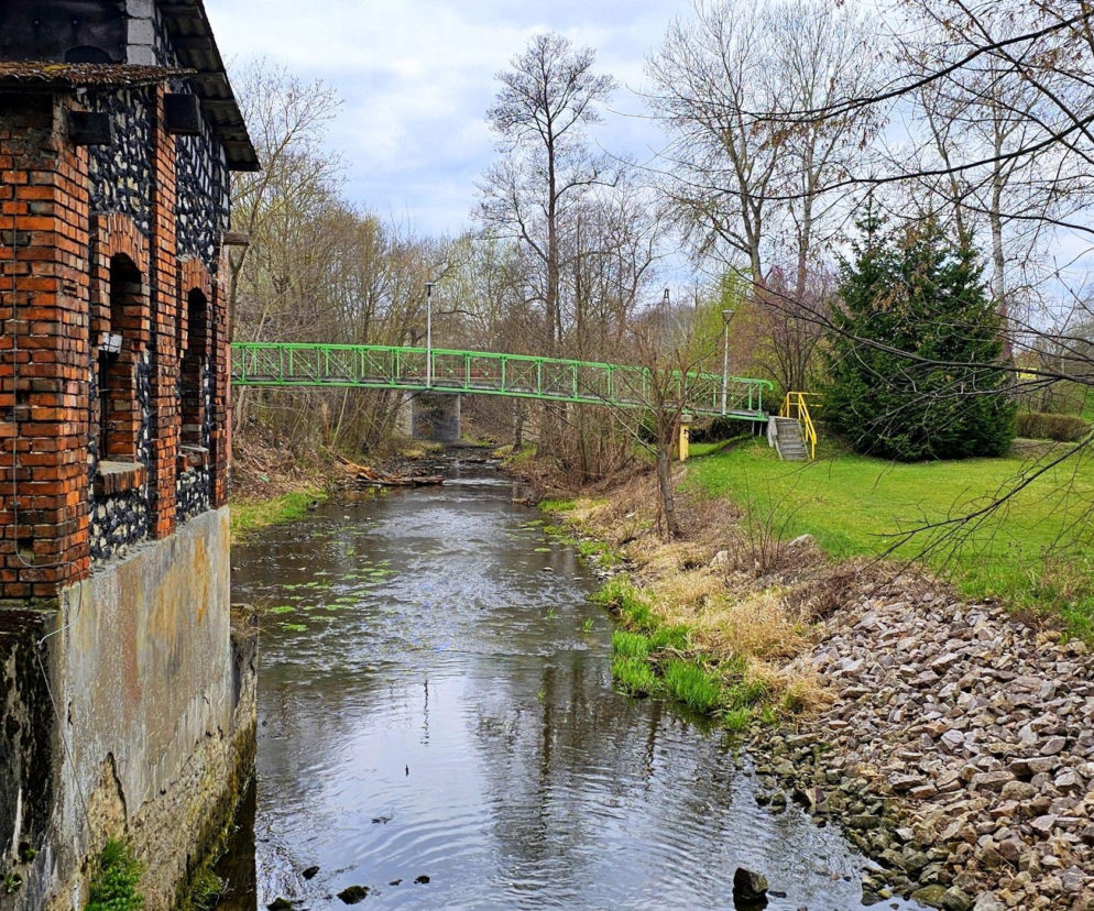 Młyn wodny w Morawicy