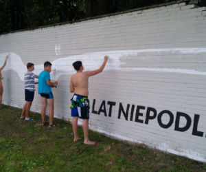 biało - czerwony mural