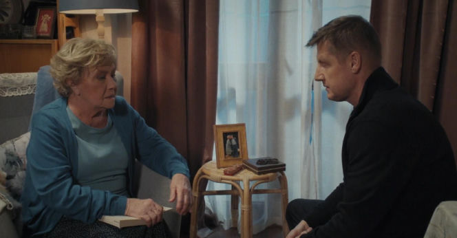 M jak miłość odc. 1927. Paweł (Rafał Mroczek), Barbara (Teresa Lipowska)