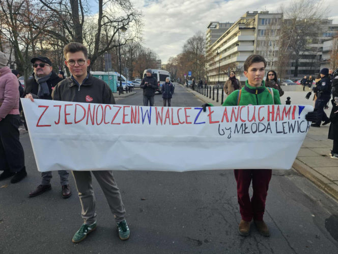 Protest przed Sejmem (17.12.2025)