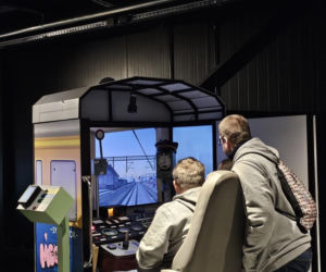 Samoloty, roboty i symulatory w Oławie! Muzeum Wena otwiera nową halę