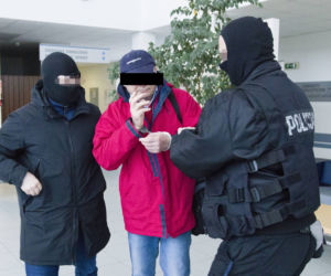 Zamiast leczyć raka molestował pacjentki