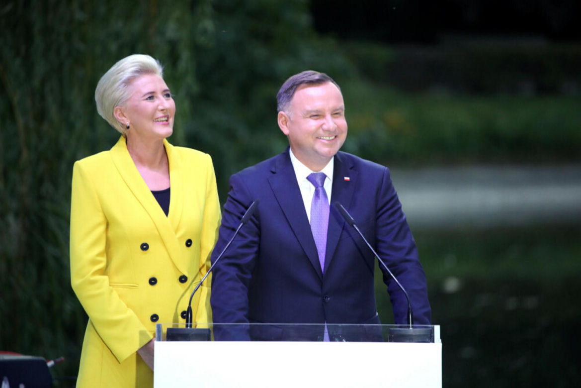 Agata Duda w wiosennych pastelach