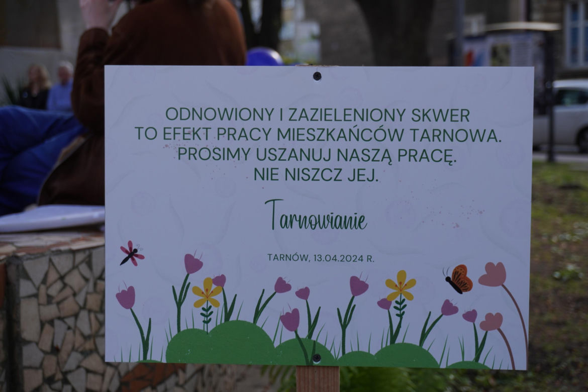 Henryk Łabędź spotkał się z mieszkańcami Tarnowa na skwerze Alicji i Jana Preiss