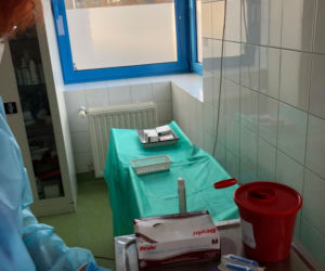 Koronawirus: Ruszyły szczepienia w szpitalach w Bełchatowie i województwie łódzkim 