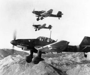 „Sztukasy”. Te bombowce zniszczyły Warszawę. Z powodu nowatorskiej konstrukcji były piekielnie skuteczne, ale też niebezpieczne dla pilotów