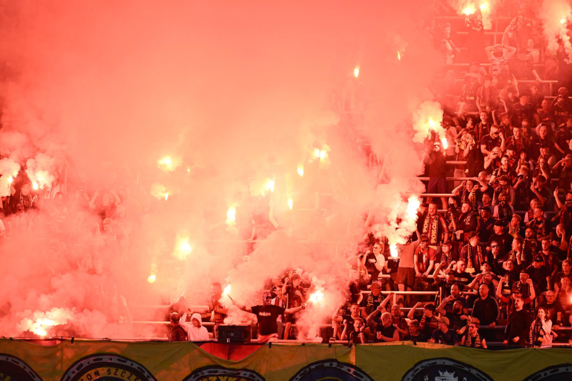 Komplet widzów przywitał nowy sezon w Szczecinie! Poszukaj się na zdjęciach z meczu Pogoń - Legia