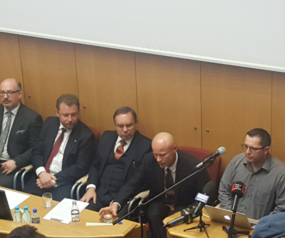 Gliwice. 6 letni Tymek, któremu lekarze przeszczepili narządy szyi czuje się dobrze