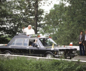 Papamobile Jana Pawła II