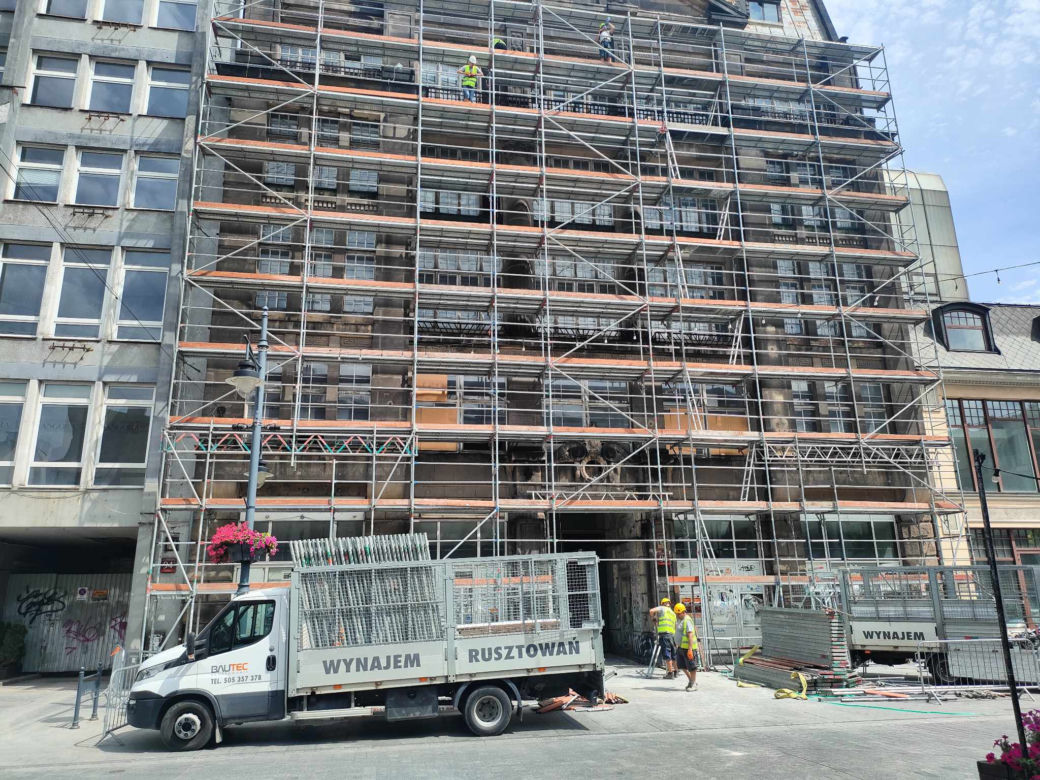 Łódzka perełka architektoniczna w remoncie! Co powstanie w miejscu dawnego biurowca?