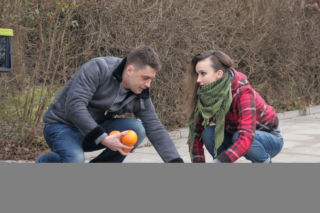 Pierwsza miłość odc. 2093. Melka (Ewa Jakubowicz), Dragon (Krzysztof Zych)